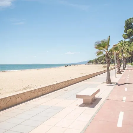 Tarracohomes, Con Terraza Cerca De La Playa Vilafortuny