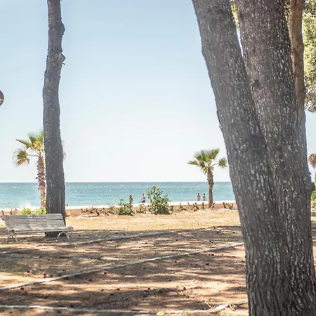 Villa Tarracohomes, Con Terraza Cerca De La Playa Vilafortuny Cambrils
