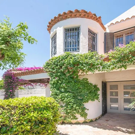 Tarracohomes, Con Terraza Cerca De La Playa Vilafortuny Villa