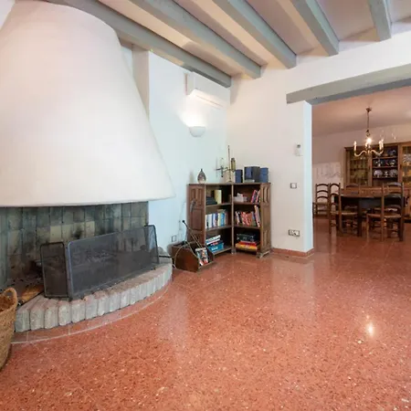 Villa Tarracohomes, Con Terraza Cerca De La Playa Vilafortuny Cambrils